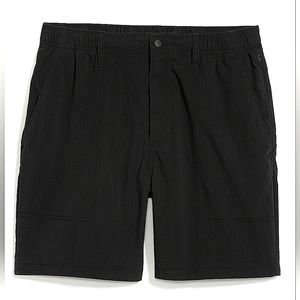 Old Navy Hybrid Tech Chino Shorts for Men 7" Inseam